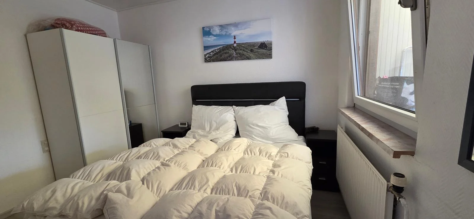 Schlafzimmer mit Doppelbett